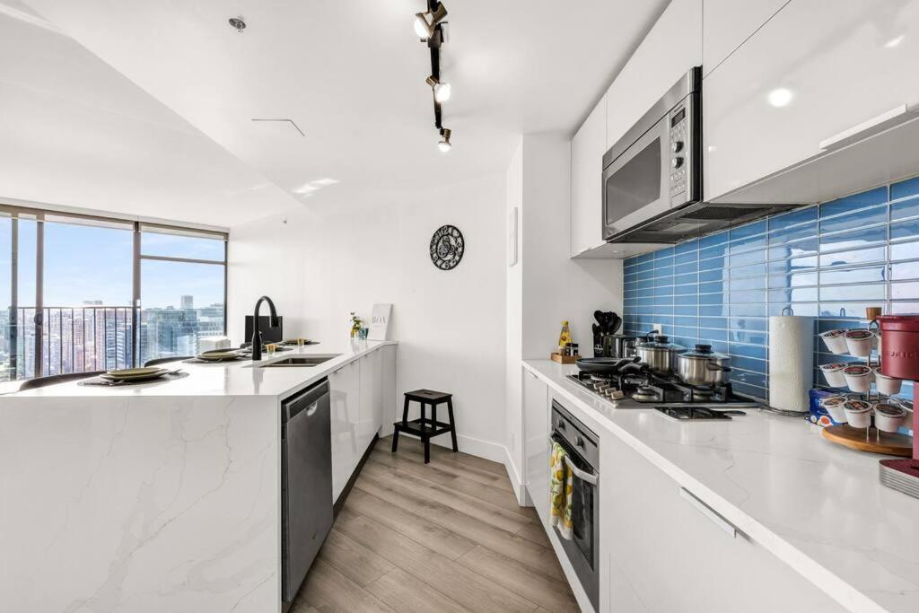 Central Luxury Apartment With Best City Views! Ванкувер Экстерьер фото
